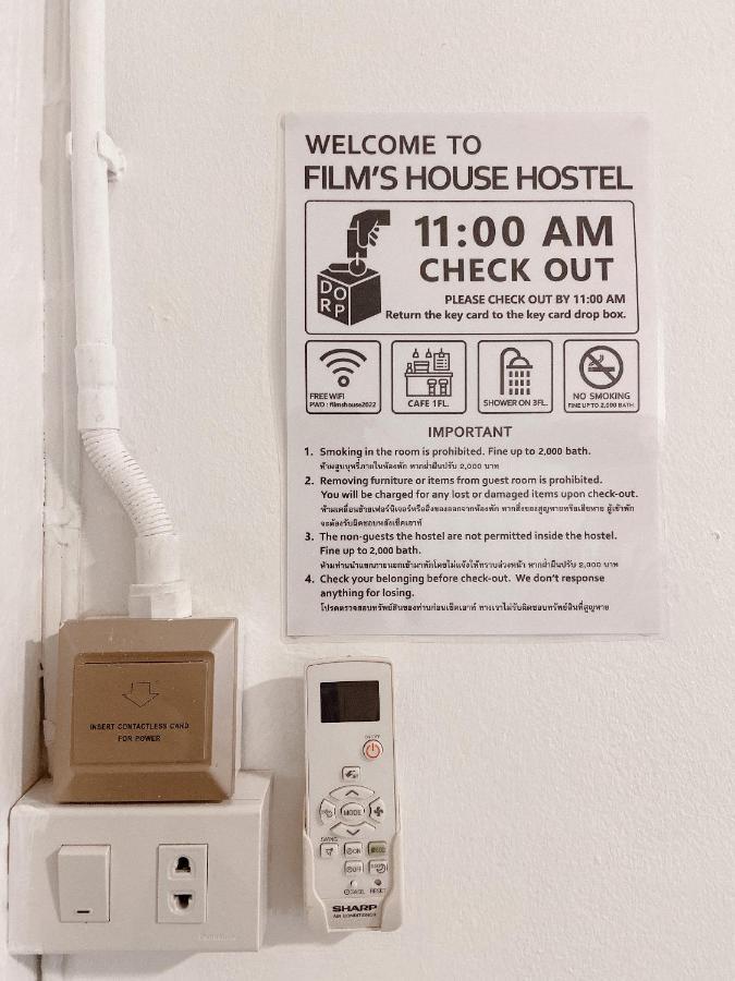 Films House Hostel Bangsaen Exteriör bild
